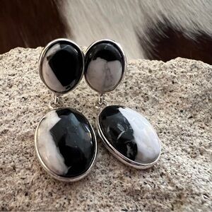 ❤️ White Buffalo 2 Stone Dangle 925 Bohemian Southwestern Earrings 1.19”L